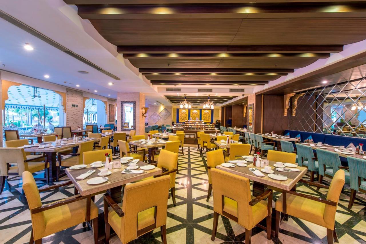 Radisson Blu Udaipur Palace Resort & Spa Zewnętrze zdjęcie